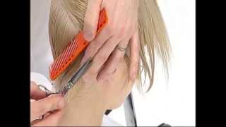 Современная короткая женская стрижка. Modern women's short haircut