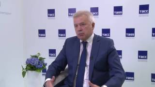 Глава "Лукойл" Вагит Алекперов в интервью ТАСС на ПМЭФ 2016. ч.1
