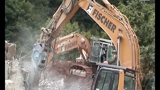 Bridge Demolition / Abbruch Alte B 14 Brücke Heslach, Stuttgart, Germany, 01.07.2004.