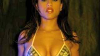Naked Rihanna Pictures leaked online Nude