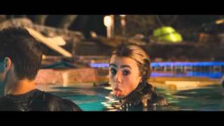Abduction - Gag Reel with Taylor Lautner and Lily Collins