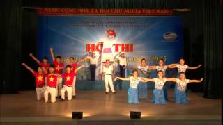 Nơi đảo xa - Sáng tác: Thế Song. Biểu diễn: Trung Hiếu