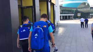 Сборная Казахстана полетела в Польшу