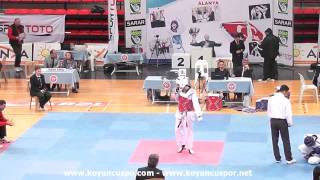 68kg Burakcan Eroz - Burak Aslan (2013 Turkish Taekwondo Championships -21)