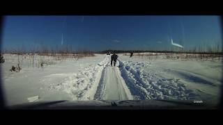 Паджеро против паджеро. Скребем пузом. Рубилово на снежной целине.