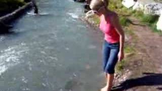Magdalena catches fish with "bare hands"!