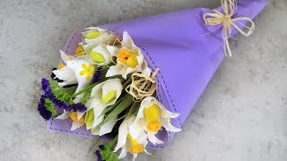 ВЕСЕННИЙ БУКЕТ из конфет на 8 Марта с подснежниками и нарциссами. МАСТЕР-КЛАСС