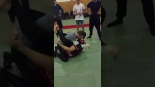 Болевой на корпус. Смешанные единоборства. FightBRO.ru - г. Москва, м. Преображенская площадь