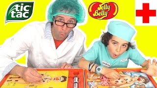 S.O.S DOCTEUR MABOUL : OPÉRATION d'URGENCE cause indigestion TIC TAC & JELLY BELLY - Démo Jouets