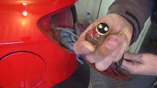 Как снять задний фонарь и поменять все лампы, Hyundai Getz.