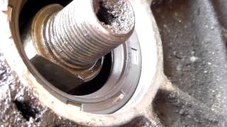 Замена переднего сальника коленвала.Replacing front crankshaft oil seal.