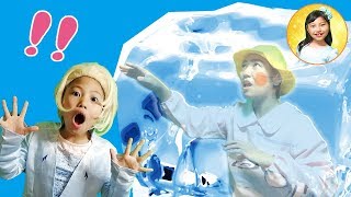 【寸劇】アナと雪の女王ごっこ　雪だるま作ってたらきらこが凍っちゃった！？　FROZEN2チョコエッグからアナを見つけよう