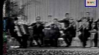 Oum Kalthoum Baed annak (part 1/11)
