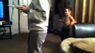 Live4u2c "NO KICKING IN THE VAGINA"!!