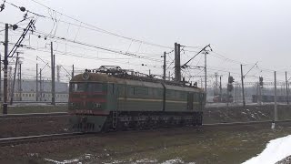 Электровоз ВЛ8М-795