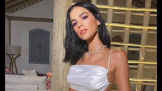 Após demissão, Bruna Marquezine arruma ‘novo’ emprego e causa com recado