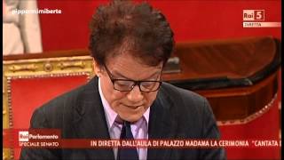 Massimo Ranieri recita una poesia di Eduardo De Filippo Io vulesse truva' pace