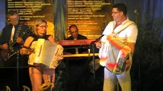 Vanessa   DESNAULT  et  David  FIRMIN  à   CHASTANIER  ( Lozère )