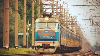 ЧС4-064 с пассажирским поездом "ПРИКАРПАТЬЕ" №43
