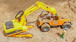 Excavator Dump Truck Toys الحفار, الجرار, سيارة الإطفاء, شاحنات القمامة و سيارات الشرطة ومجمو
