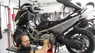 yamaha tmax 500 koppelings platen vervangen deel 1