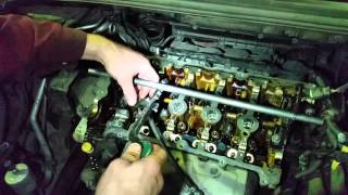 Peugeot 308, замена маслосъемных колпачков.  техцентр PEUGEOT-MOSCOW.COM
