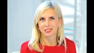 55-летняя Алёна Свиридова поразила роскошным внешним видом!