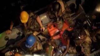 Attaque d'un navire de la marine française par des pirates somaliens