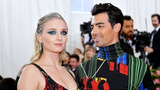 Sophie Turner is PREGNANT!
