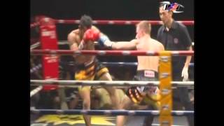 Yodkumarn MTP 2004 (Santichai Gym) vs Rafal Simonides (Poland) - WMC I-1 International Super Fight