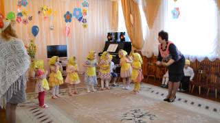 Танец "Мы- матрешки"