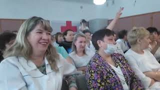 Врачам роддома в Башкирии стало смешно, когда директор зачитал их зарплаты