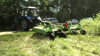 SCHULTE FX-315  Bushes.  Измельчение кустов клена.  ООО "Ландтехник". (HD)