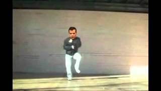 Первые лица танцуют хард басс