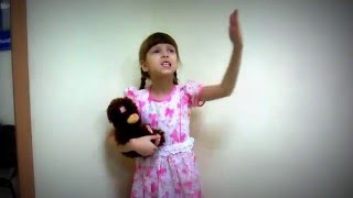 Стихотворение Лоры Тасси "Оборванного мишку утешала". Читает Еретнова Лилия Казань