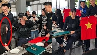 Đặng Văn Lâm chính thức đưa bạn gái xinh đẹp 'ra mắt' gia đình bên nội, sắp tính chuyện trăm năm?