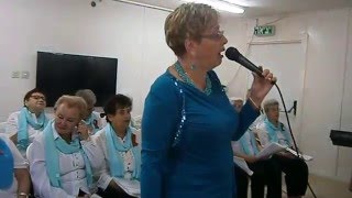 Песенка без конца..муз.Эдуард Колмановский, сл.Игорь Шаферан Поёт Лаврина Любовь Х/р Б.Бердичевский