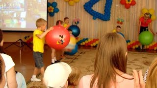 ТАНЕЦ С МЯЧАМИ НА УТРЕННИКЕ В ДЕТСКОМ САДУ