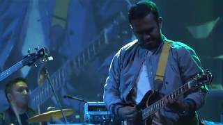 Glenn Fredly - My Everything ( The Rainy Summer Cover) Live at Kalpa Tree Bandung