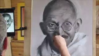 Mahatma Gandhi portrait au fusain par Philippe Flohic 140515