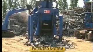 Ing. Bonfiglioli Vertical "Transportable" Scrap Metal Shear