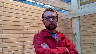 На строительной площадке коттеджа из деревянного кирпича в КП Репино Парк