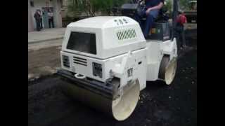 Виброкаток Terex TV1200 в работе, Terex TV1200 on asphalt [TEXBAZA.BY]