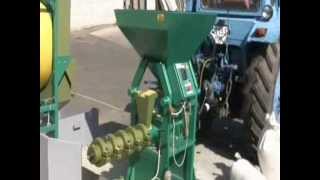 Extruder BRONTO E-250 Soya drive by tractor