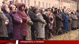 Міжгірського бійця поховали в рідному селищі