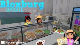 NEW BLOXBURG FOOD UPDATE!! COOKING EVEYTHING( SUSHI, LOBSTER,CAKE,DONUTS & MORE)