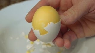 How to Scramble Eggs Inside Their Shell
