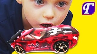 Максим Показывает Коллекцию Машин – 30 машинок хот вилс паровозик Вилсон hot wheels cars unboxing