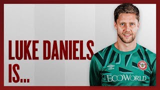 BEES LIVE: Luke Daniels IS... | Which player fancies themselves as a Love Island contestant?