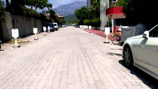Дорога от пляжа к отелю Seker Resort 4*